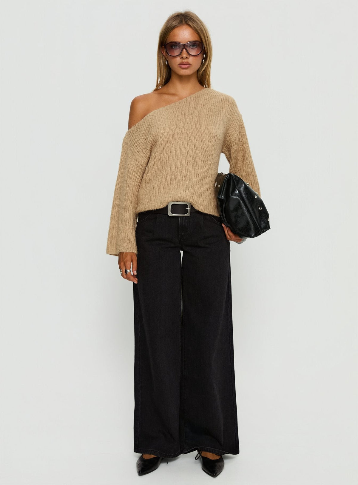 Delyn Off Shoulder Slouchy Knit Sweater Camel