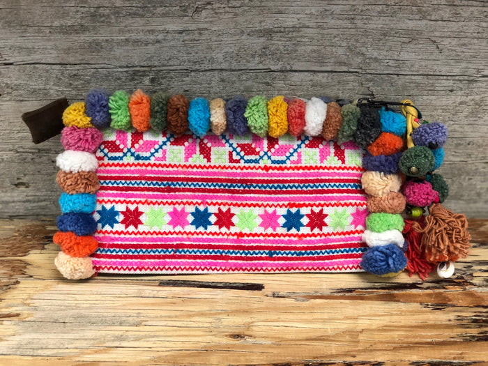 Clutch - hill tribe pom pom extra