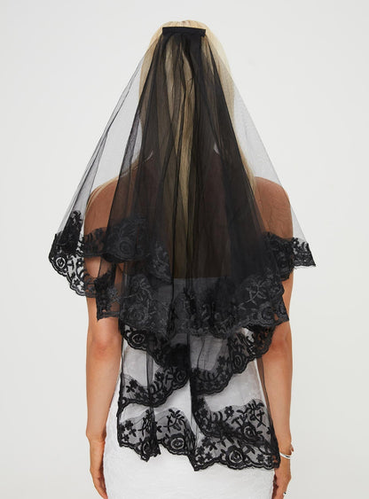 Deadly Veil Black