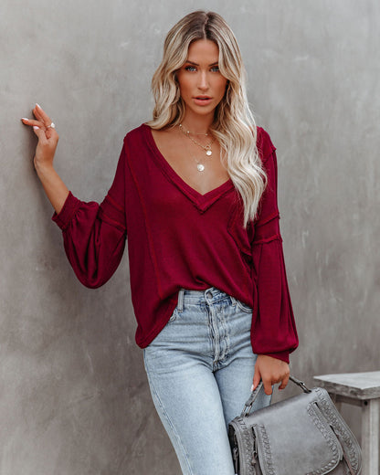 Capitol Reef V-Neck Knit Pocket Top - Maroon