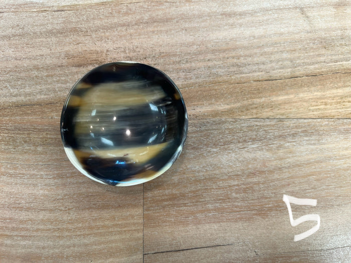 Cowhorn ring bowl