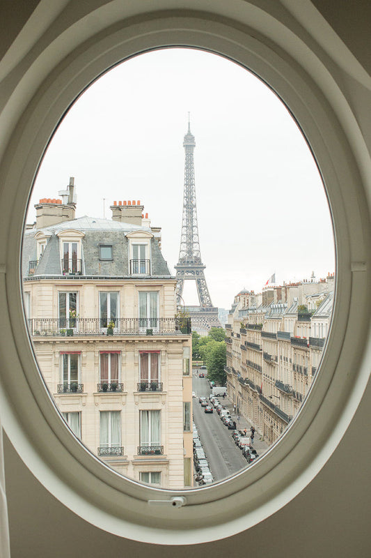 Eiffel Tower Room with a View - Every Day Paris