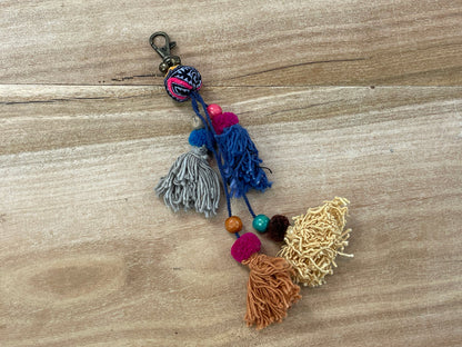 Key holder- pompom