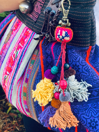Key holder- pompom