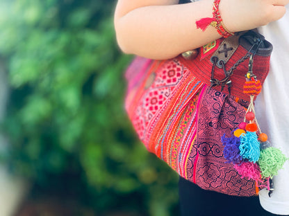 Key holder- pompom