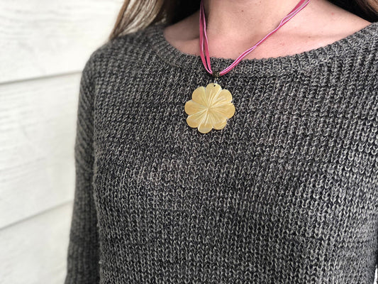 Necklace - MOP Flower