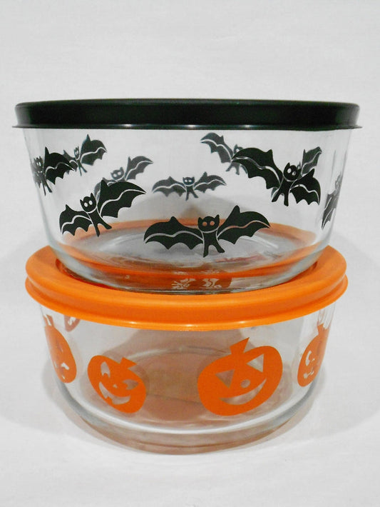 ❤️ Pyrex 4 Cup BLACK BATS & ORANGE PUMPKINS 1-Qt Spooky Halloween Storage Bowls