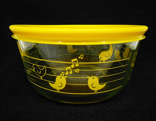 ❤️ PYREX 4 Cup YELLOW CHICK BIRDS Glass Storage Bowl 1 QT Easter Musical Notes