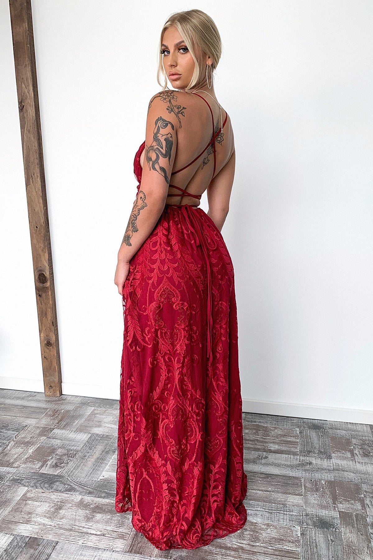 Scarlett Halter Maxi Dress - Burgundy