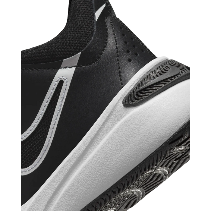 Nike Team Hustle D 11 Big Kids’ Basketball Shoes - DV8996-002